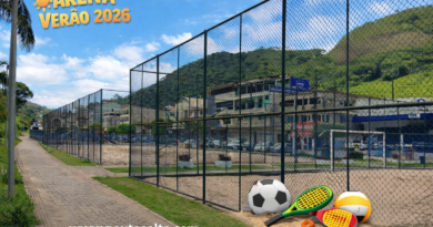 Quadra de areia em Marechal Floriano preparada para a Arena Verão 2026, com espaço para competições de futevôlei, vôlei de praia e beach tennis. Foto: Adelar Dias Junior.