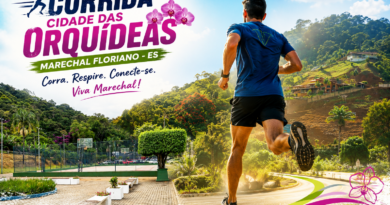 Montagem horizontal da Corrida Cidade das Orquídeas em Marechal Floriano, mostrando corredor em destaque diante das montanhas da cidade, com paisagens naturais, praça urbana e vegetação típica da região serrana capixaba. A arte traz o título estilizado do evento em cores vibrantes e o endereço www.pautasolta.com na parte inferior.